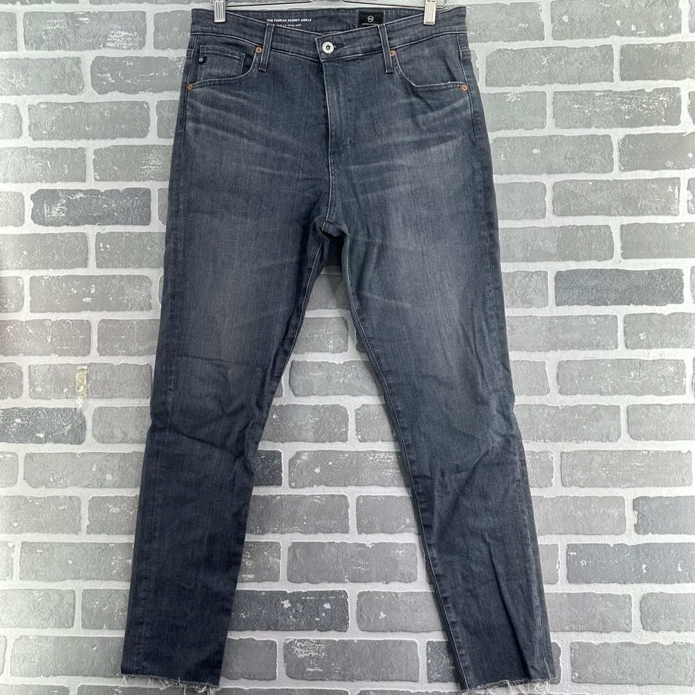 Adriano Goldschmied (AG) Farrah Skinny Ankle Distressed Black Jeans Size 33‎